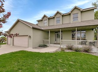 1614 Southwood Ct, Saint Cloud, MN 56301