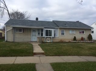 6840 W Grantosa Dr, Milwaukee, WI 53218