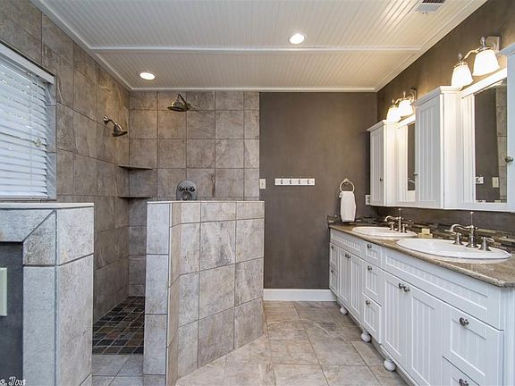 4th image of 24808 Saddle Ranch Ln