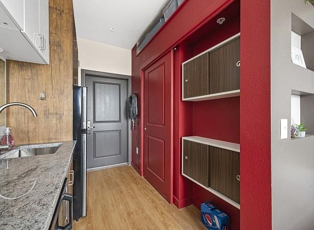 1st image of 200 W Norwich Ave #531