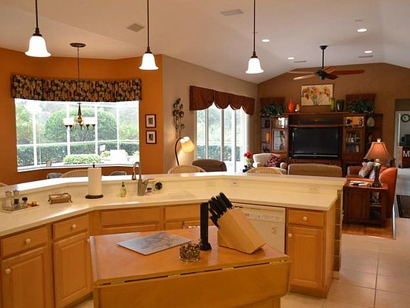 5th image of 9012 Misty Creek Dr