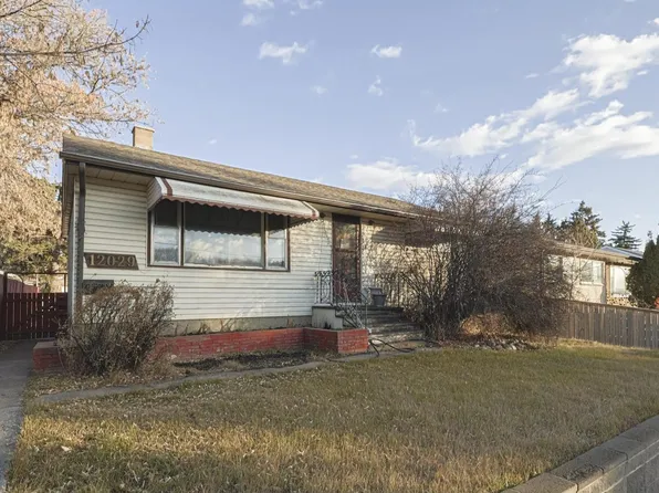 12029 50th St NW, Edmonton, AB T5W 3C3