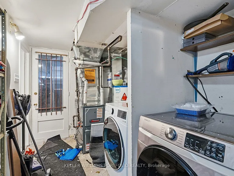 15 Myrtle Ave — Photo 28