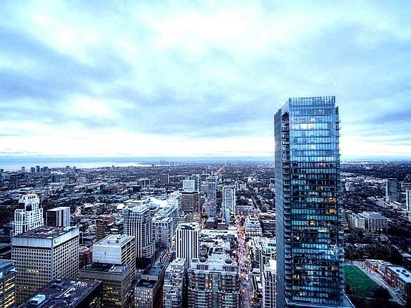 3rd image of 1 Yorkville Ave #5605