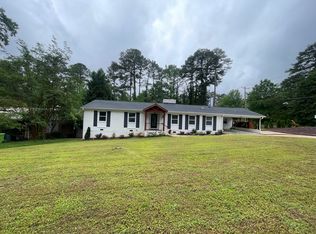 3725 Fernwood Dr, Raleigh, NC 27612