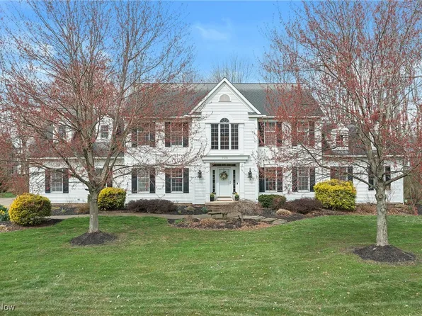 7574 Elderkin Ct, Hudson, OH 44236