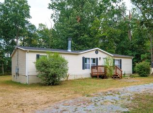 957 Ridge View Ln, Shenandoah, VA 22849