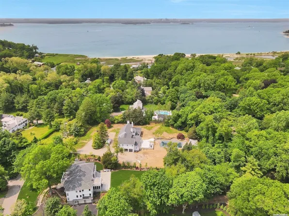 41 Cornwells Beach Road, Sands Point, NY 11050