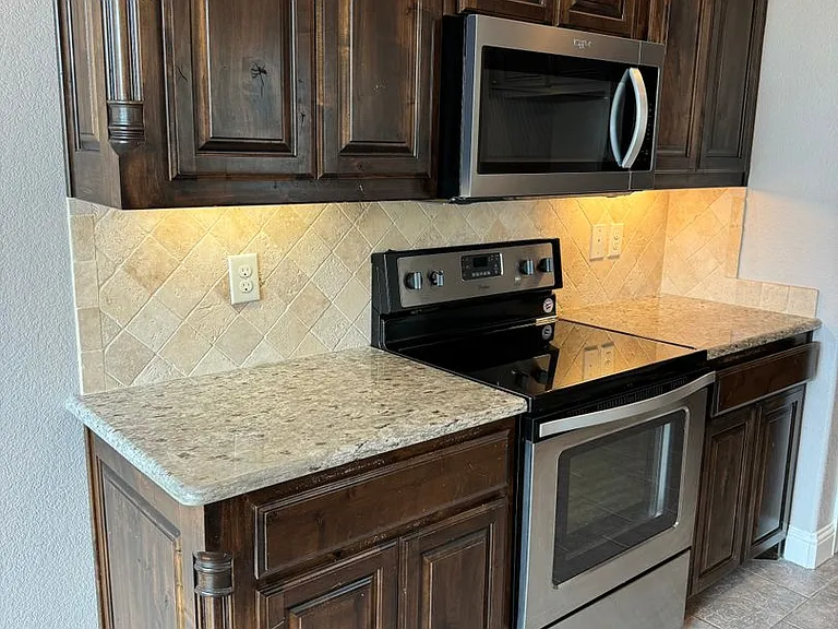 105 Sandstone Ln — Photo 7