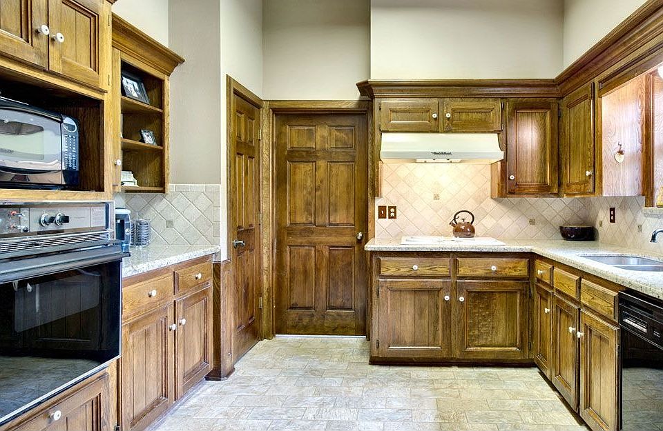 2nd image of 9004 Sandstone Dr