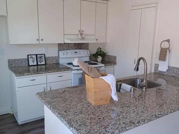 Huntington Garden Apartments
