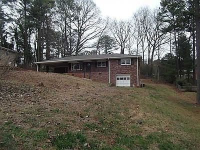 1st image of 6267 Davis Ln