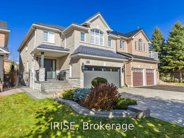 855 Knotty Pine Grv, Mississauga, ON L5W 1K2