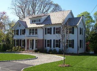 63 Ocean Dr, West Stamford, CT 06902