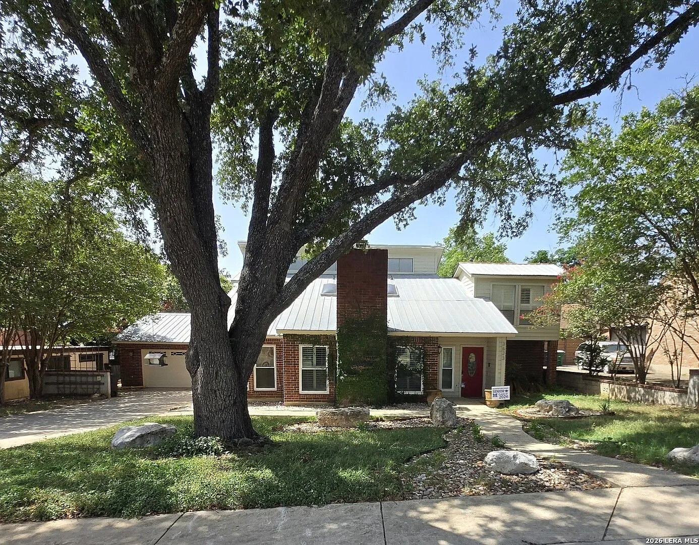 3623 Green Spring — Photo 3