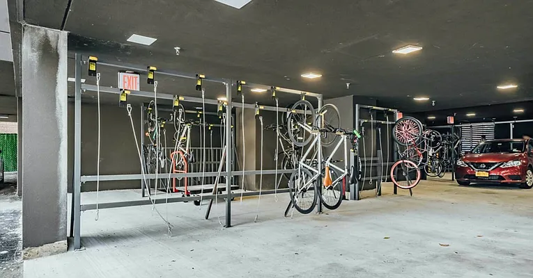 Rented by Artur Gutman, LREB | media 26