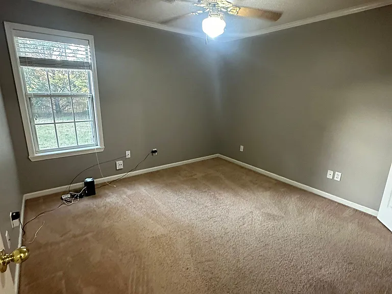 306 Tanner Dr — Photo 12