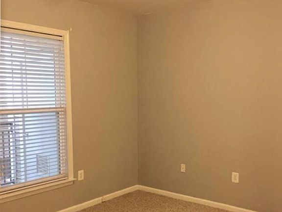 3rd image of 3820 Lightfoot St Unit 217