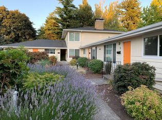 4210 NE Shaver St APT 5, Portland, OR 97213