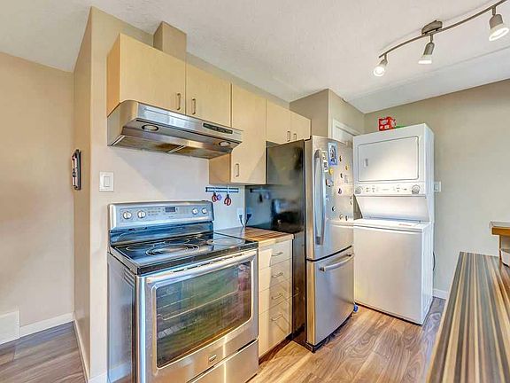 5th image of 5013 N 47th St