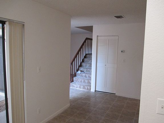 4th image of 5604 Malt Dr APT 3