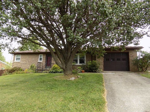 1st image of 123 Westwood Dr