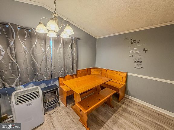 5th image of 29 W Reybold Dr #29