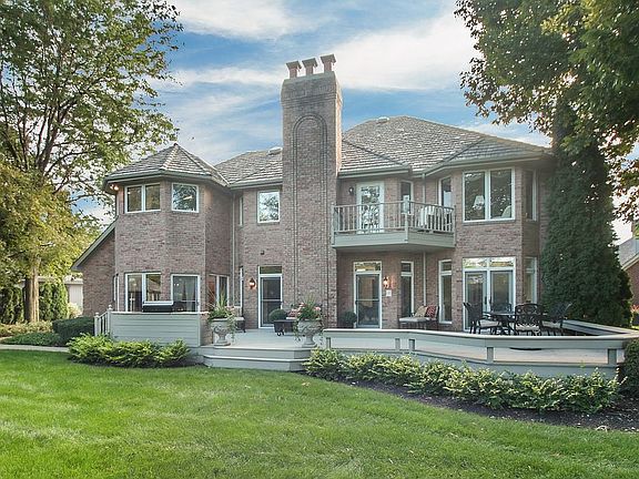 3rd image of 7118 Brae Ct