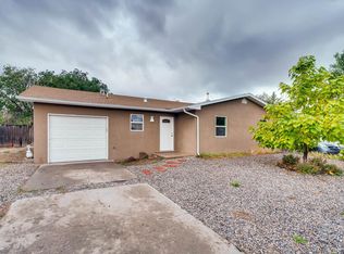 1604 Greenfield Rd, Espanola, NM 87532