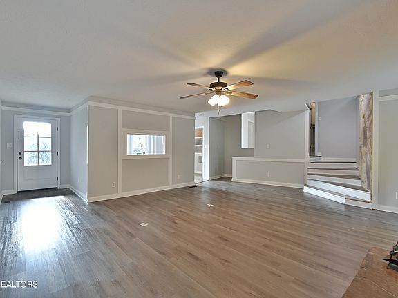 3rd image of 8400 Sunnybrook Ln