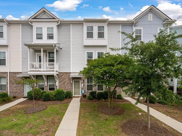 124 Rowans Creek Dr, Charleston, SC 29492