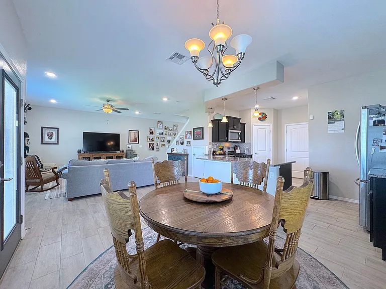 7805 Enchanted View Dr — Photo 13