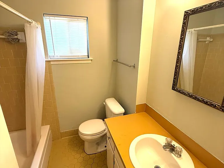 241 Kroy Dr — Photo 14
