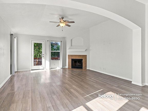 4th image of 4800 Fort Moultrie Ln