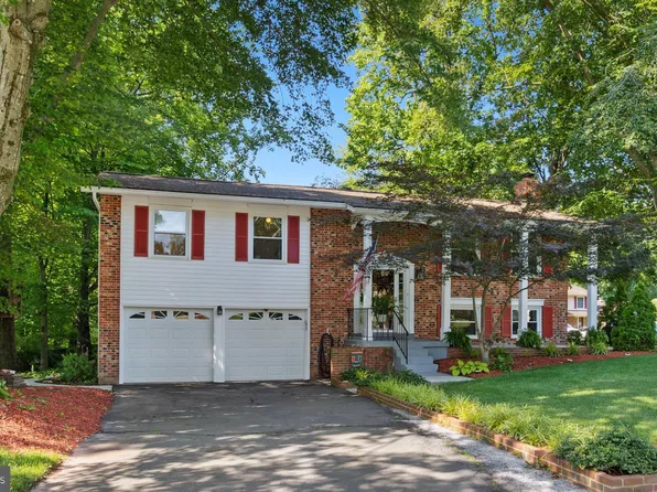 8819 Arley Dr, Springfield, VA 22153