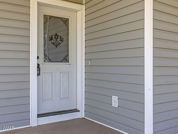 4th image of 2996 W Park Plaza Dr