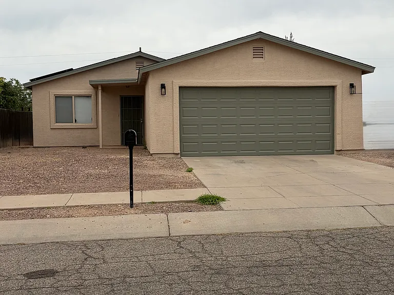 4155 E Market St — Photo 1