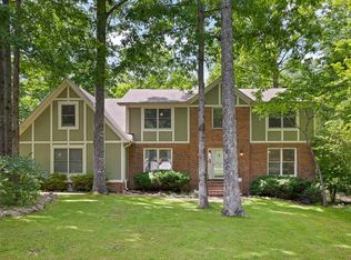 16 Cool Springs Rd, Signal Mountain, TN 37377