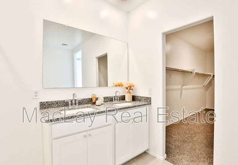 1133 W Descanso Canyon Dr — Photo 23