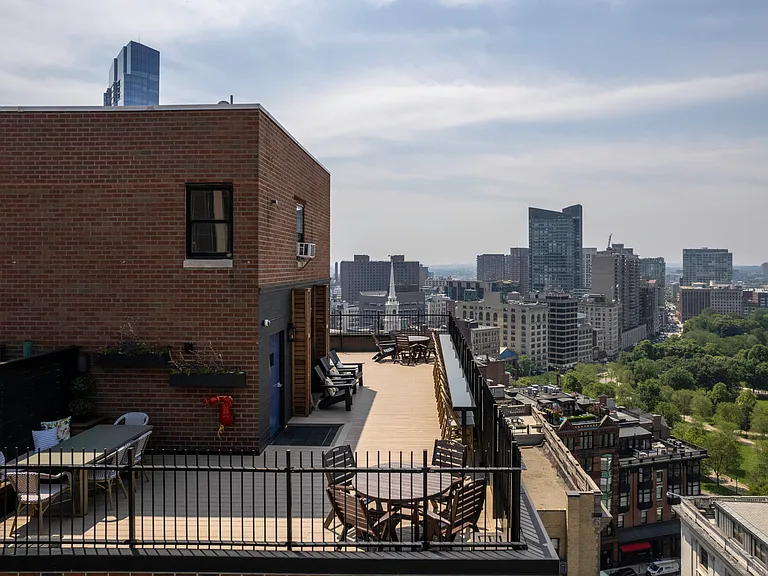 130 Bowdoin St #1703 — Photo 43