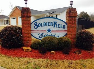 48 Sheila Gail Ln, Rossville, GA 30741