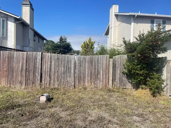 345 Granelli Ave, Half Moon Bay, CA 94019