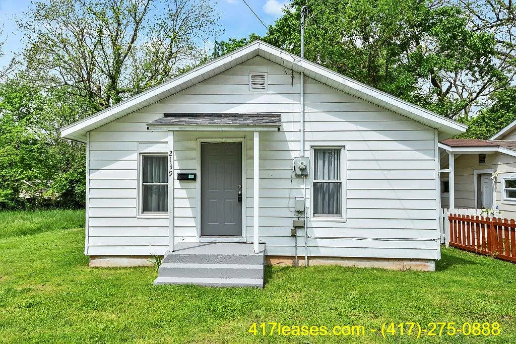 2 bed, 576 sqft, $775 — Photo 3