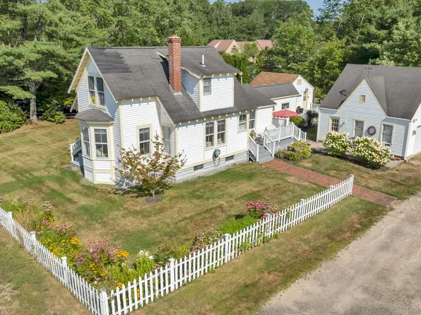 86 Summer Street, Kennebunk, ME 04043