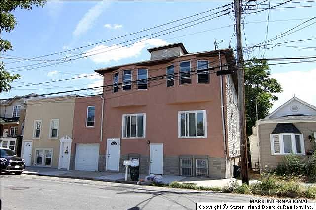 1st image of 28 Hett Ave
