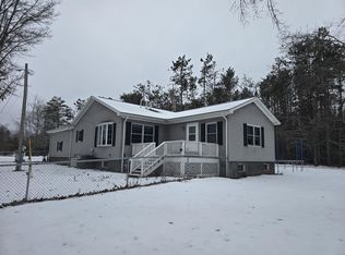 11280 Elk Dr, Atlanta, MI 49709