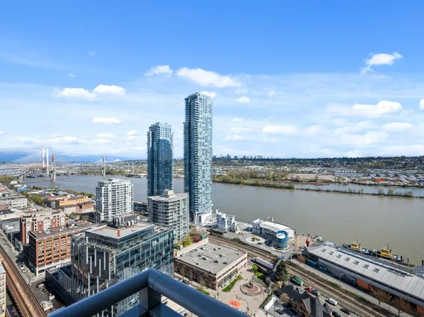 888 Carnarvon St #3503, New Westminster, BC V3M 0C6