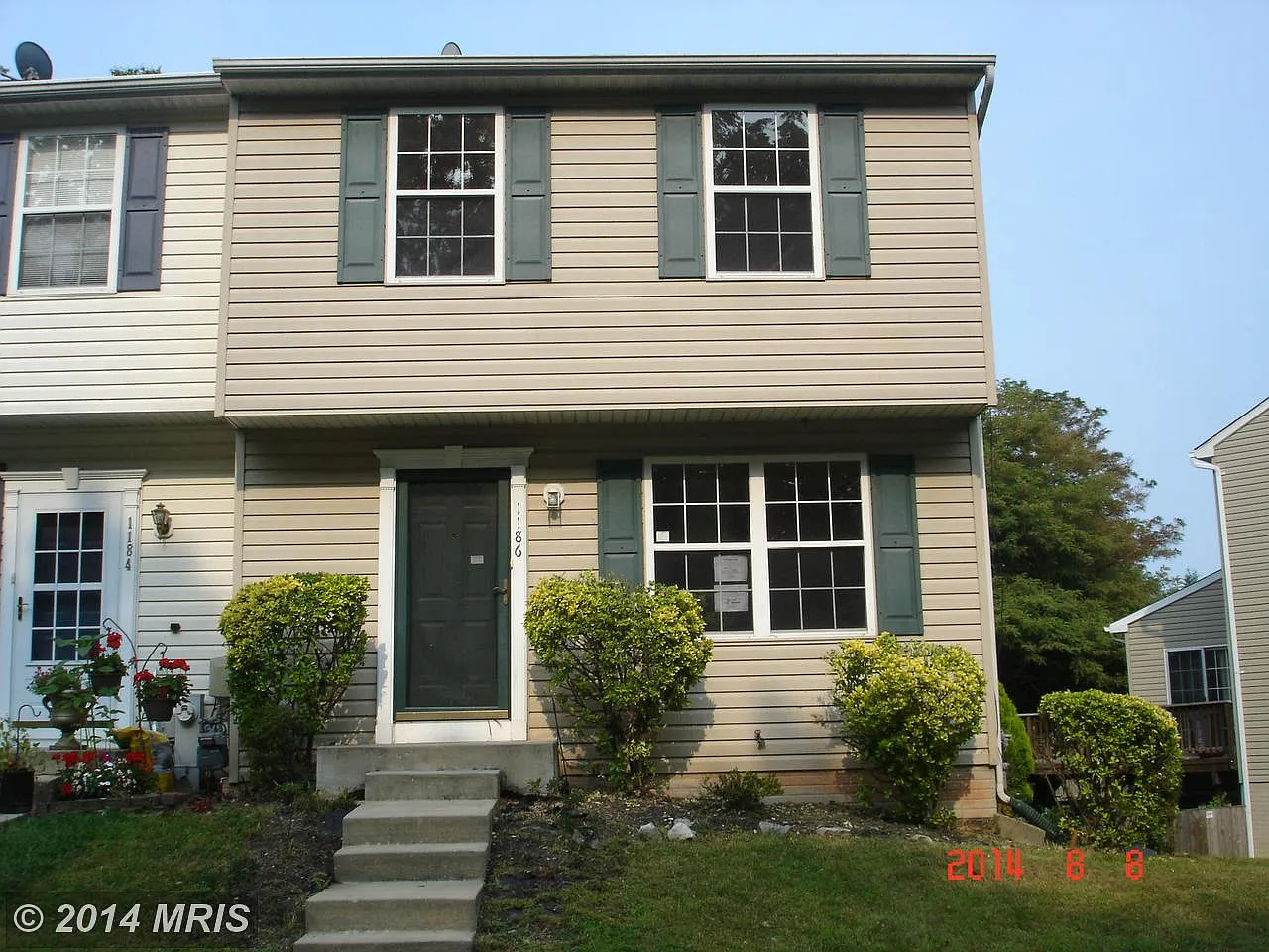 1186 Splashing Brook Dr photo 1