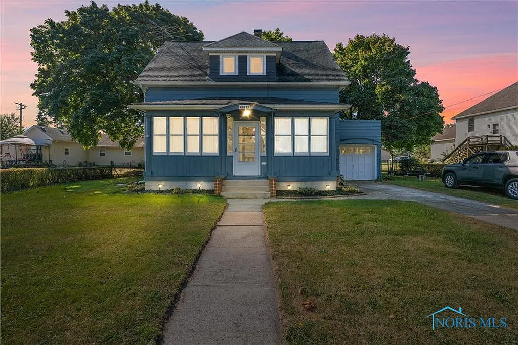 20115 Taylor St photo 1