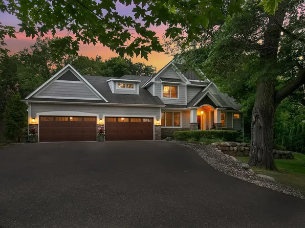 11309 Ridgemount Ave W, Minnetonka, MN 55305
